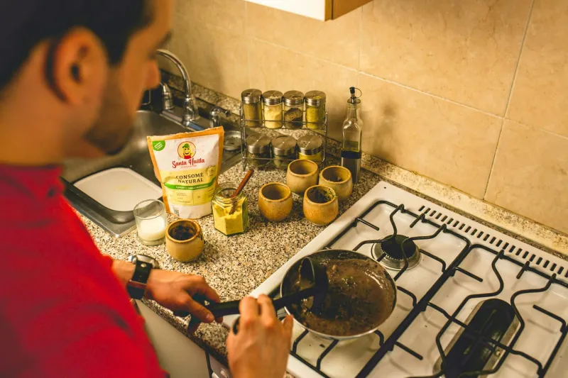 The Penniless Immigrant Who Taught America to Taste: How a Wandering Chef Turned Scraps Into a Culinary Empire